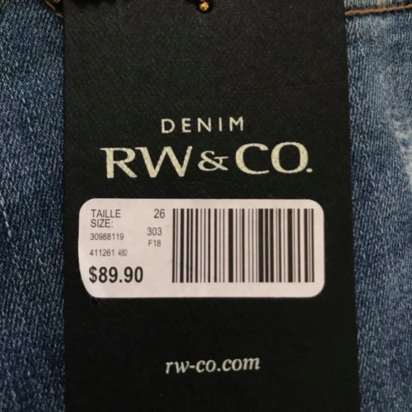 NEW RW&CO. High-rise Straight Leg Crop Blue Jeans - Picture 2 of 6